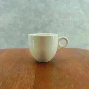 Tea or Cappuccino Small Cup Off‎ White USA EUC